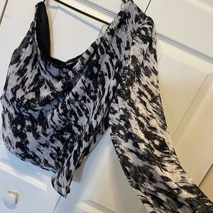 Express Black and White Patterned Blouse